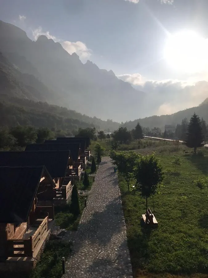 Center Park Valbona Valley Bajram Curri 0*,  Albanie